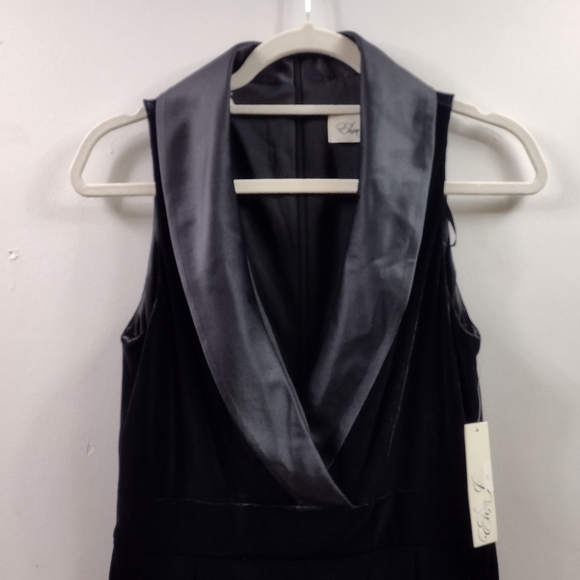 NWT Eliza J Women's Sleeveless Velvet Tuxedo Jumpsuit Black Size 8 - Picture 3 of 11